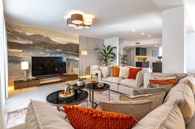 3 sovrum Villa till salu i Riviera del Sol, Mijas med pool - 1 450 000 € (Ref: 10021748)
