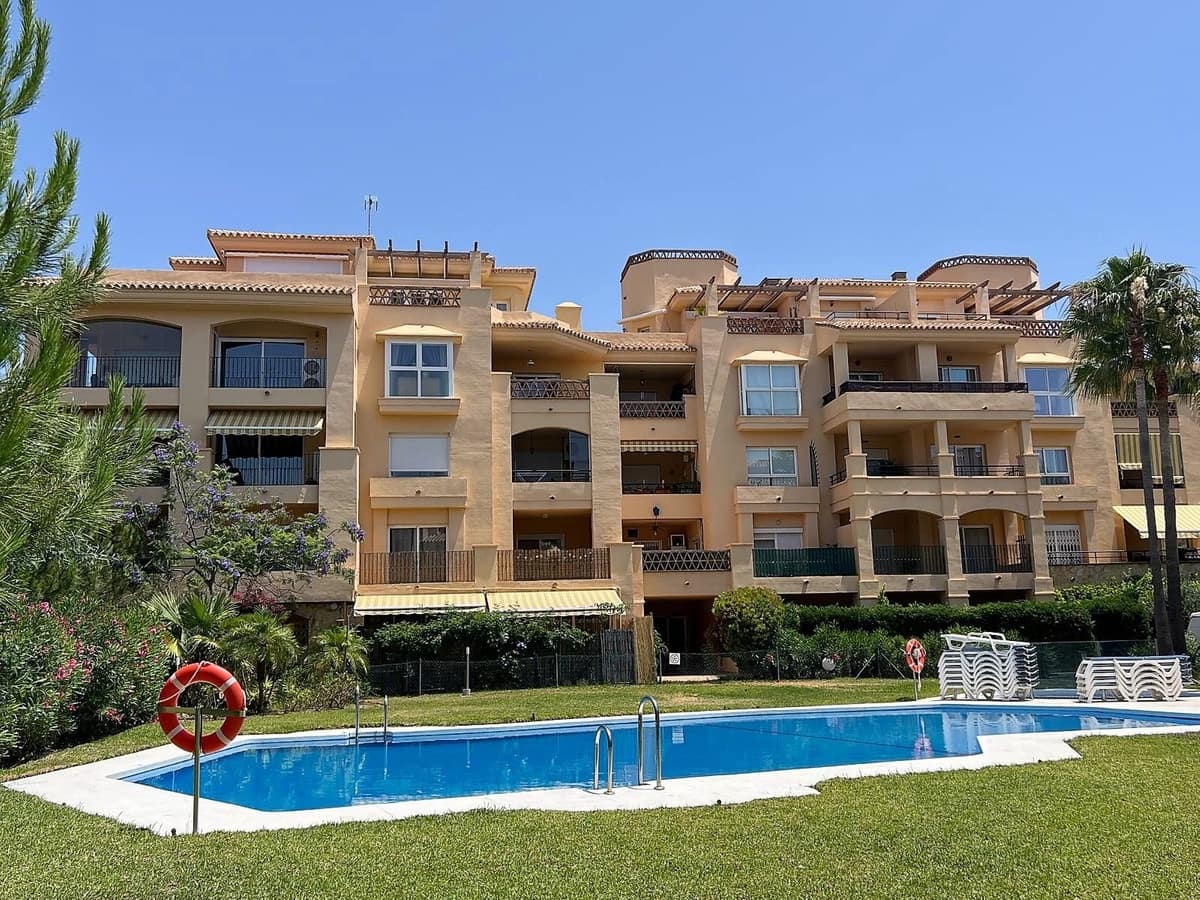 2 Zimmer Apartment zu verkaufen in Calahonda mit Pool - 330.000 € (Ref: 10021750)