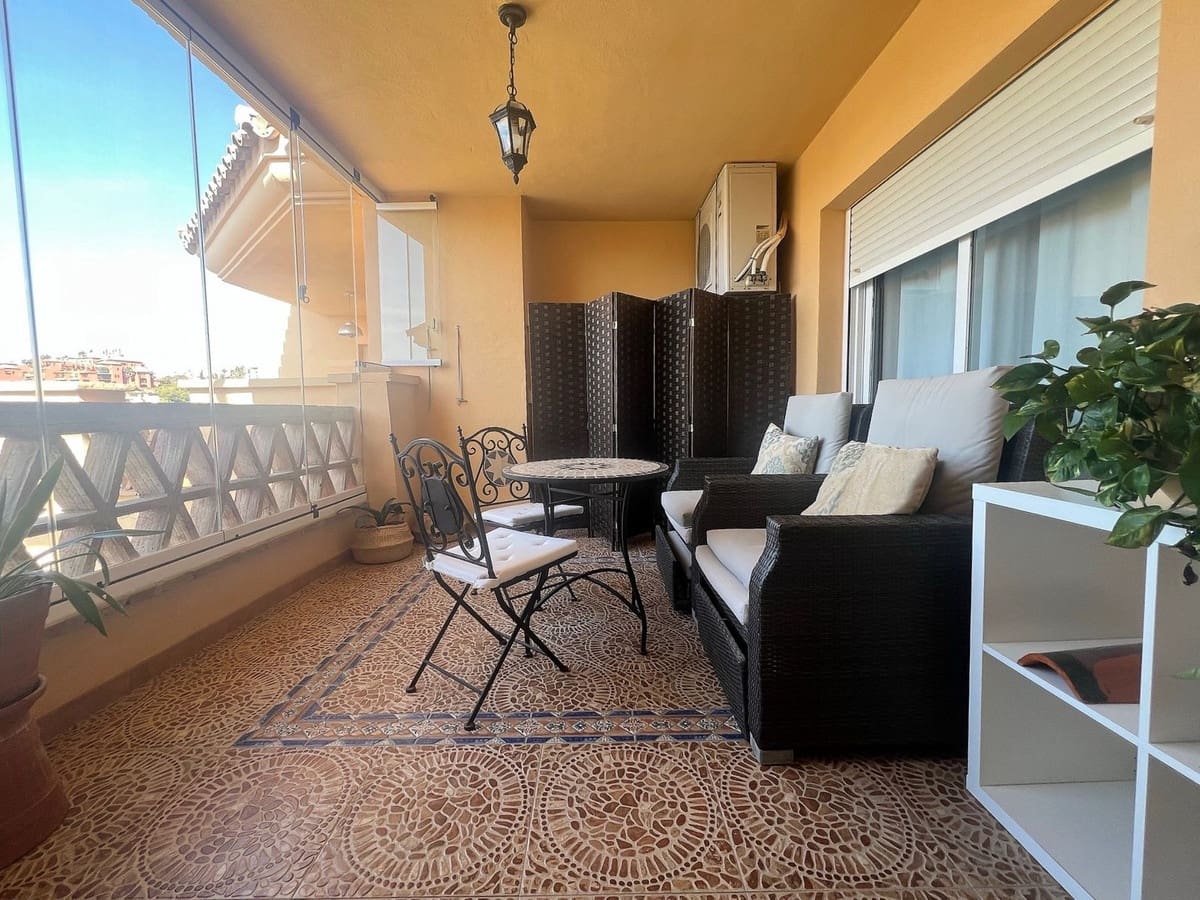 2 Zimmer Apartment zu verkaufen in Calahonda mit Pool - 330.000 € (Ref: 10021750)