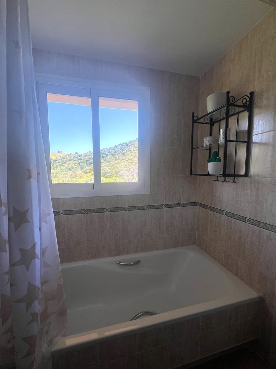 2 Zimmer Apartment zu verkaufen in Calahonda mit Pool - 330.000 € (Ref: 10021750)
