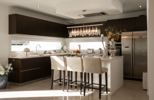 5 sypialnia Willa na sprzedaż w Torrenueva, Mijas z basenem - 1 795 000 € (Ref: 10021752)