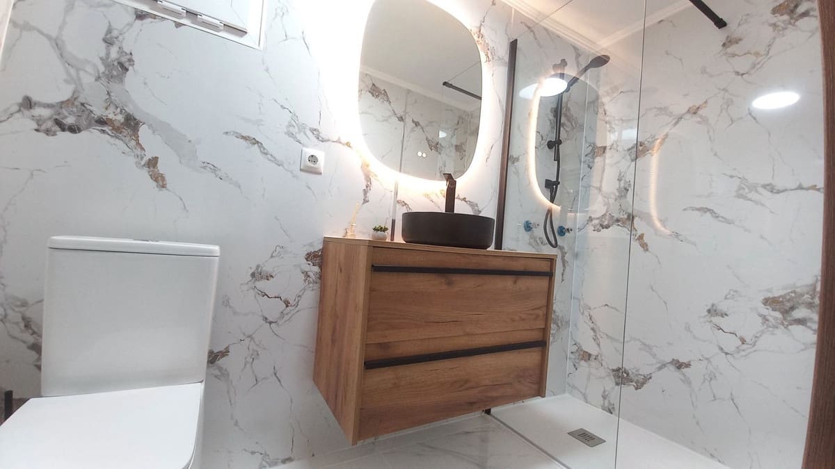 4 sovrum Semi-fristående Villa till salu i Calahonda med pool - 649 000 € (Ref: 10021753)