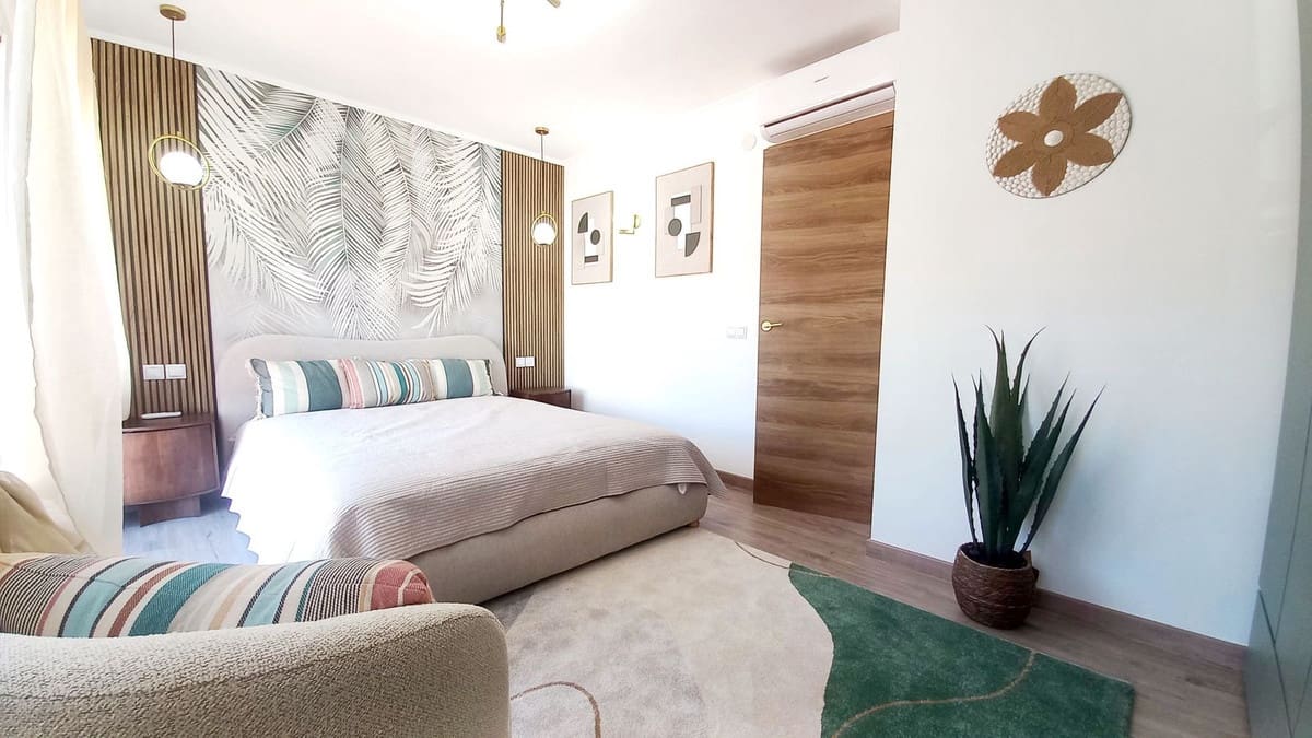 4 sovrum Semi-fristående Villa till salu i Calahonda med pool - 649 000 € (Ref: 10021753)