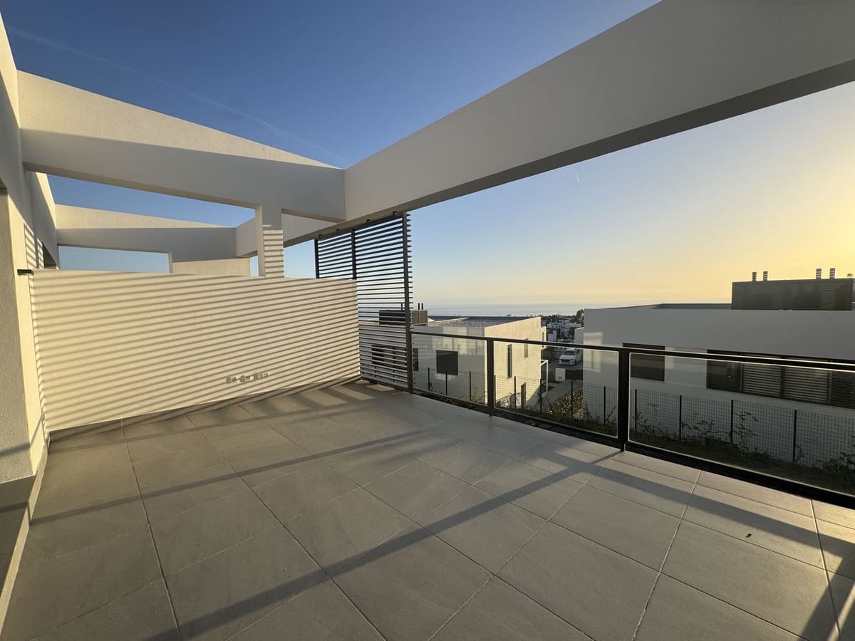 3 slaapkamer Huis te koop in Riviera del Sol met zwembad - € 595.000 (Ref: 10021757)