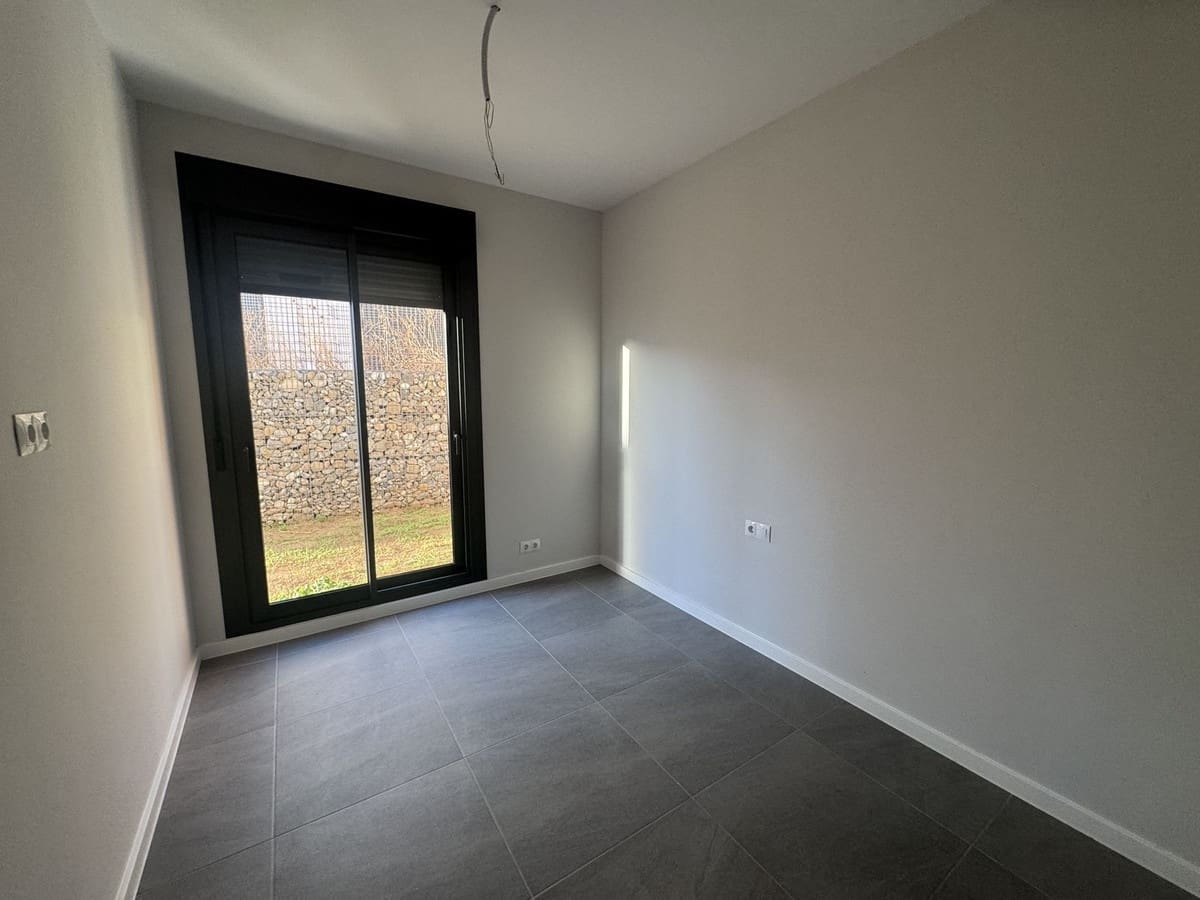 3 slaapkamer Huis te koop in Riviera del Sol met zwembad - € 595.000 (Ref: 10021757)