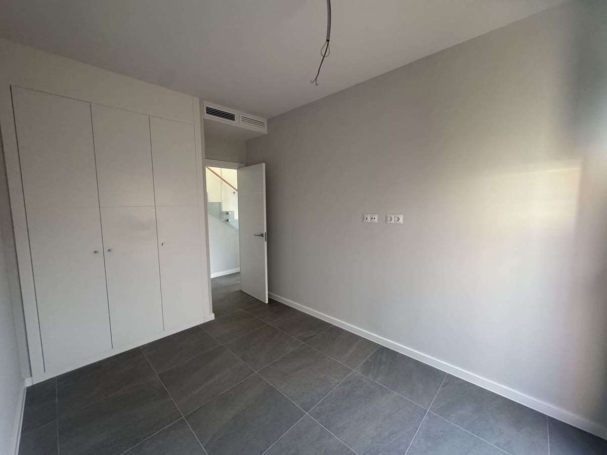3 slaapkamer Huis te koop in Riviera del Sol met zwembad - € 595.000 (Ref: 10021757)