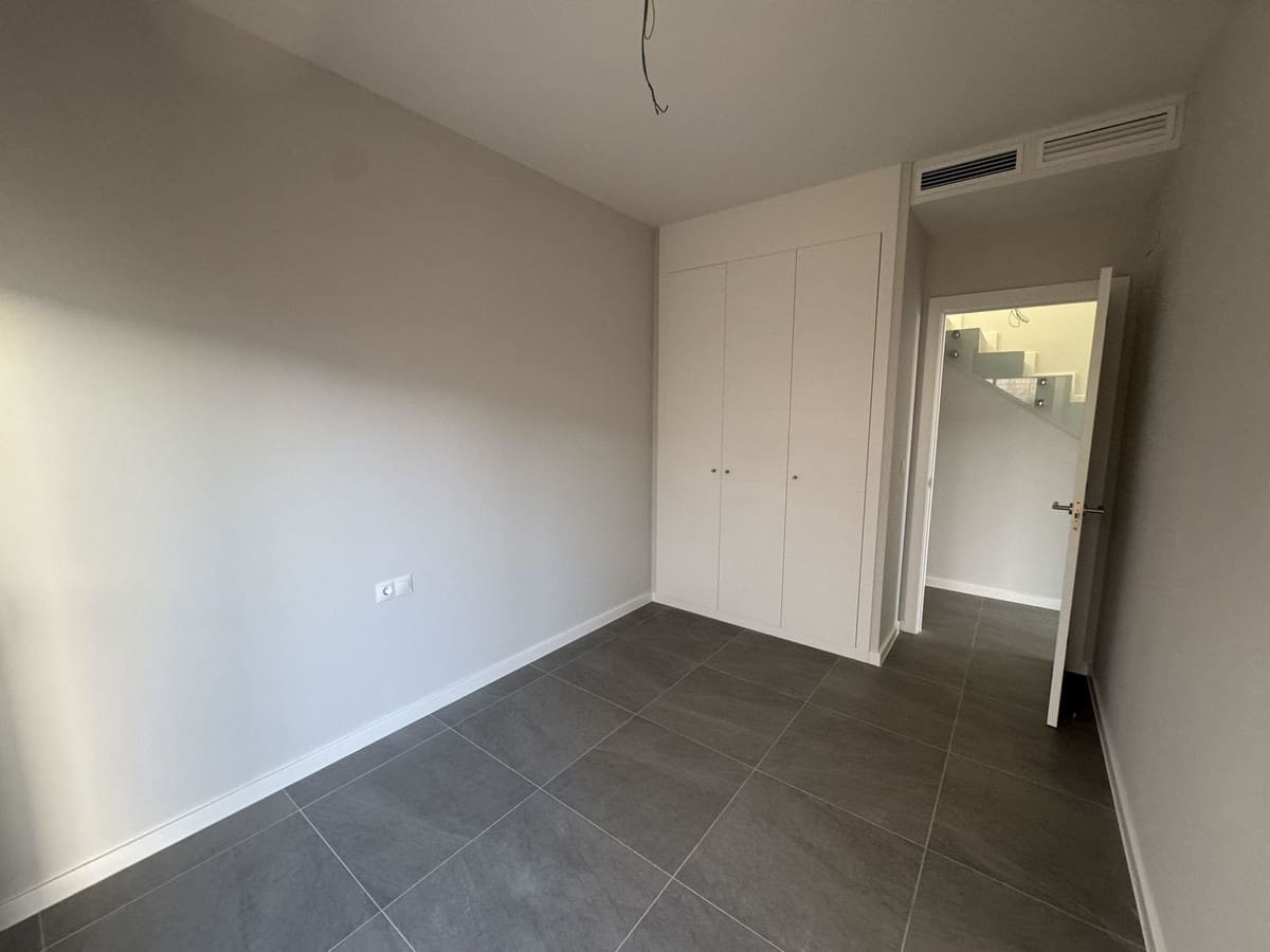 3 slaapkamer Huis te koop in Riviera del Sol met zwembad - € 595.000 (Ref: 10021757)