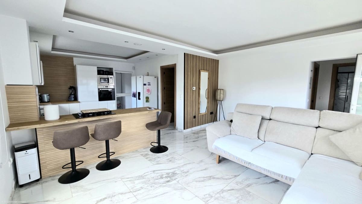 Chalet de 8 habitaciones en Riviera del Sol en venta con piscina garaje - 1.550.000 € (Ref: 10021758)