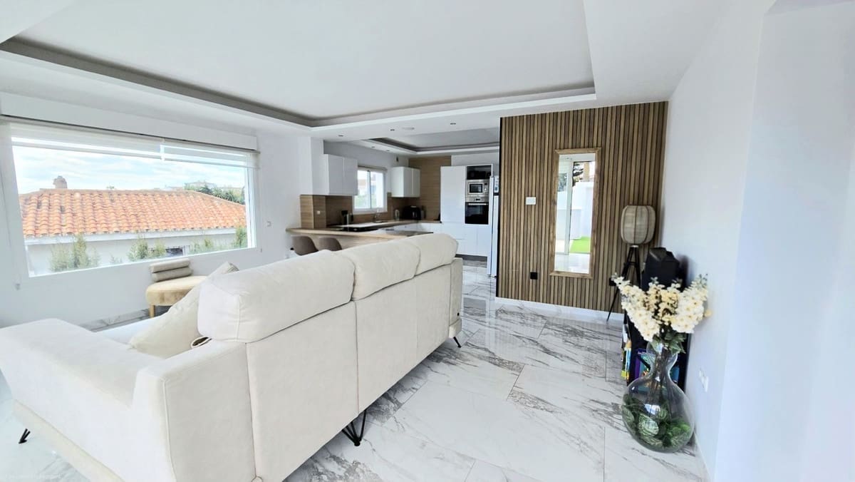 Chalet de 8 habitaciones en Riviera del Sol en venta con piscina garaje - 1.550.000 € (Ref: 10021758)