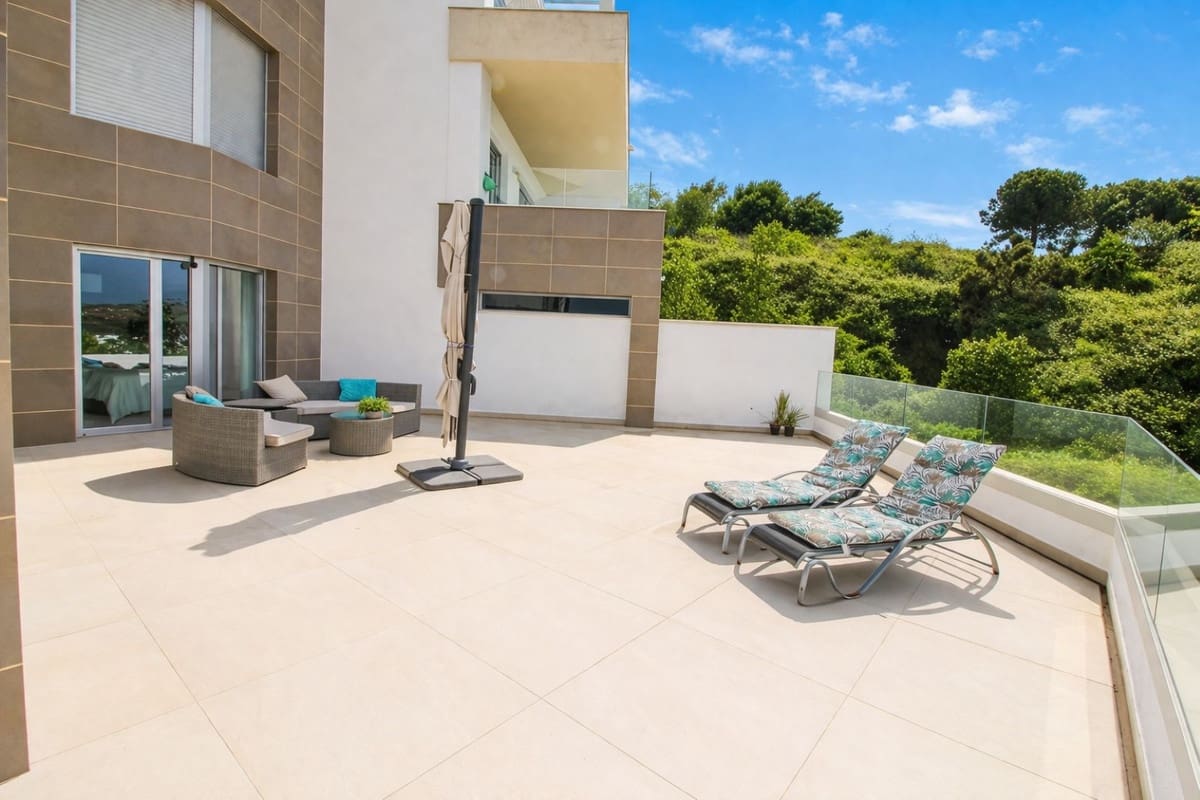 3 makuuhuone Huoneisto myytävänä paikassa La Cala Golf mukana uima-altaan - 595 000 € (Ref: 10021761)