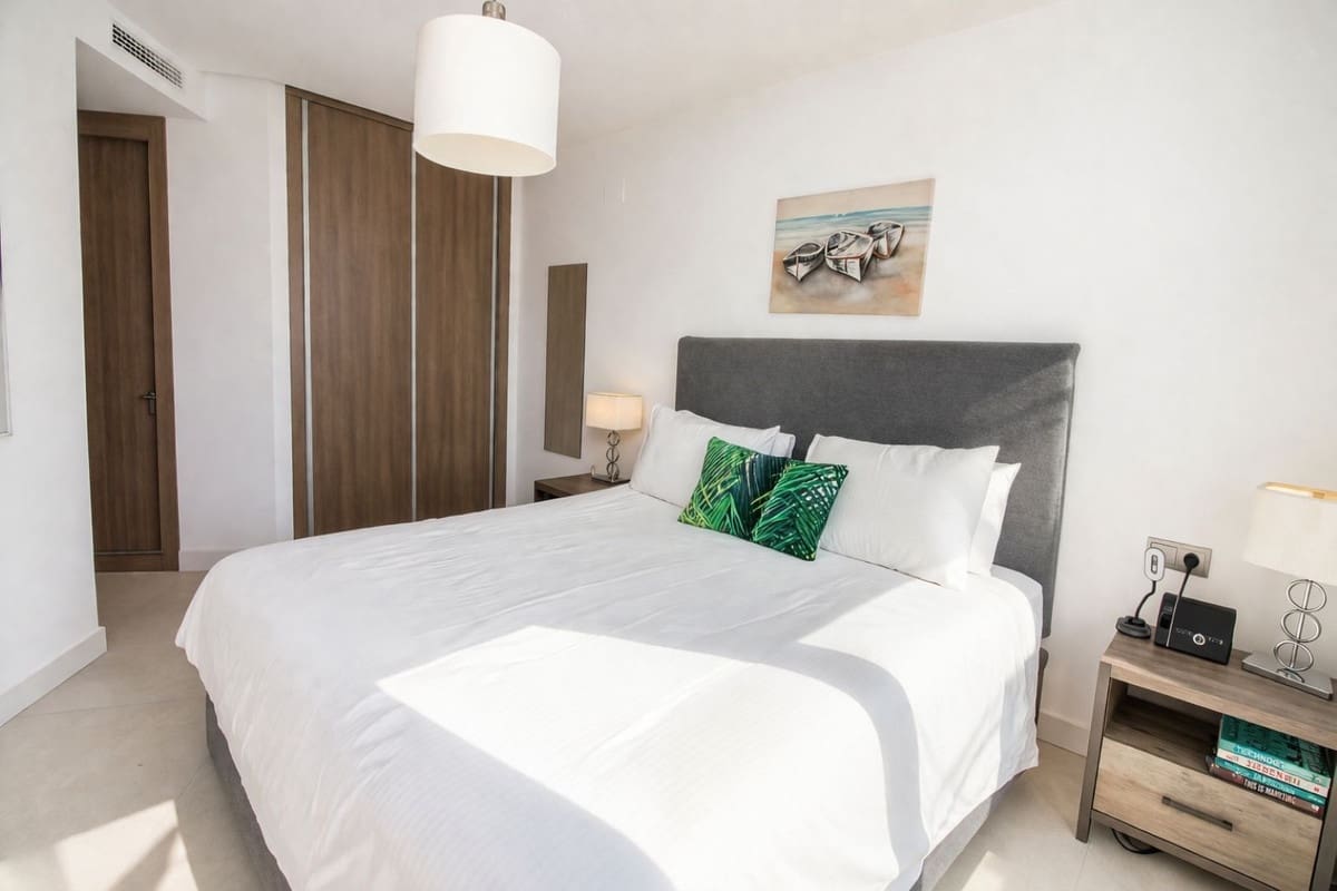 3 makuuhuone Huoneisto myytävänä paikassa La Cala Golf mukana uima-altaan - 595 000 € (Ref: 10021761)