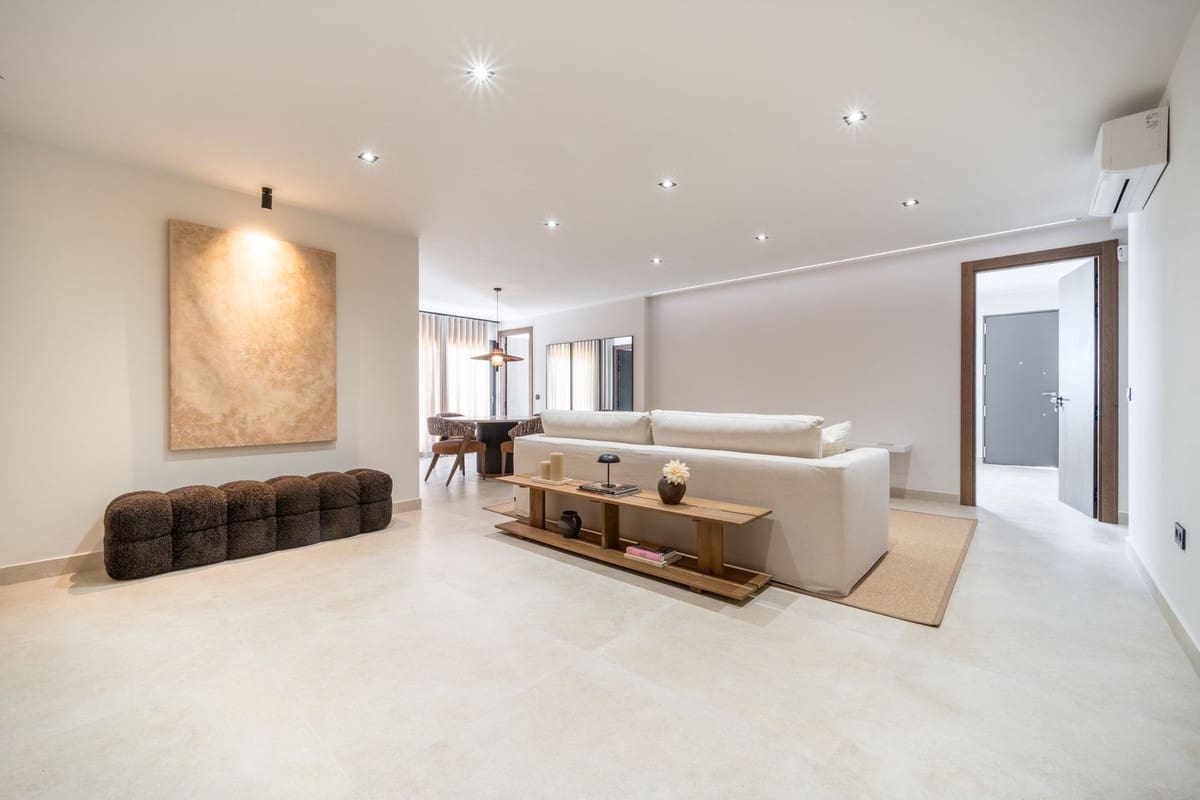 5 quarto Moradia para venda em La Cala de Mijas com piscina garagem - 2 195 000 € (Ref: 10021763)