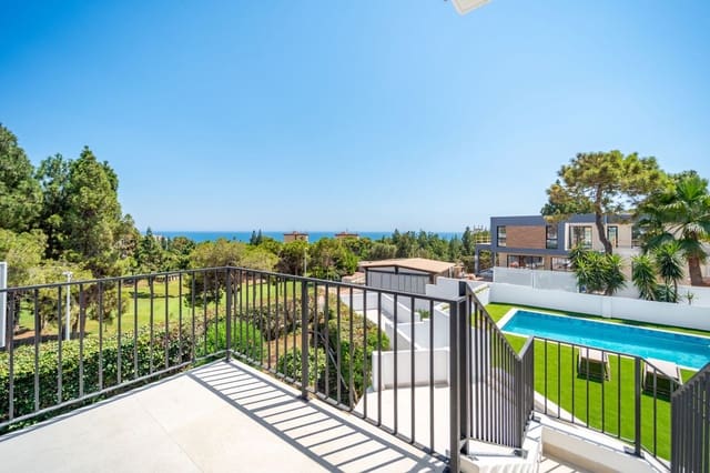 5 quarto Moradia para venda em La Cala de Mijas, Mijas com piscina garagem - 2 195 000 € (Ref: 10021763)