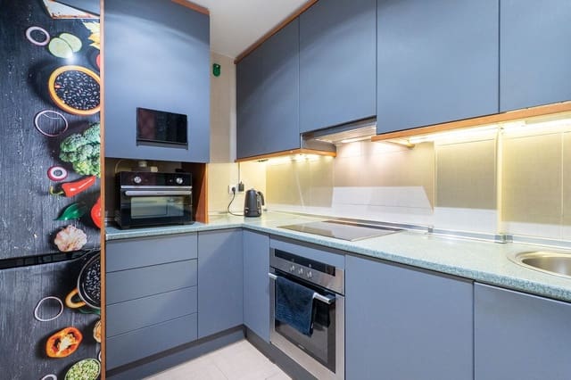 2 chambre Appartement à vendre à Riviera del Sol, Mijas avec piscine garage - 320 000 € (Ref: 10021765)