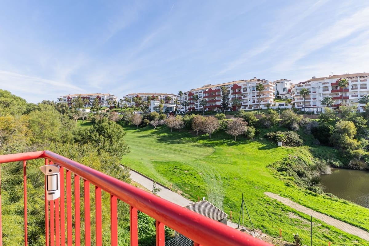 2 chambre Appartement à vendre à Riviera del Sol avec piscine garage - 320 000 € (Ref: 10021765)