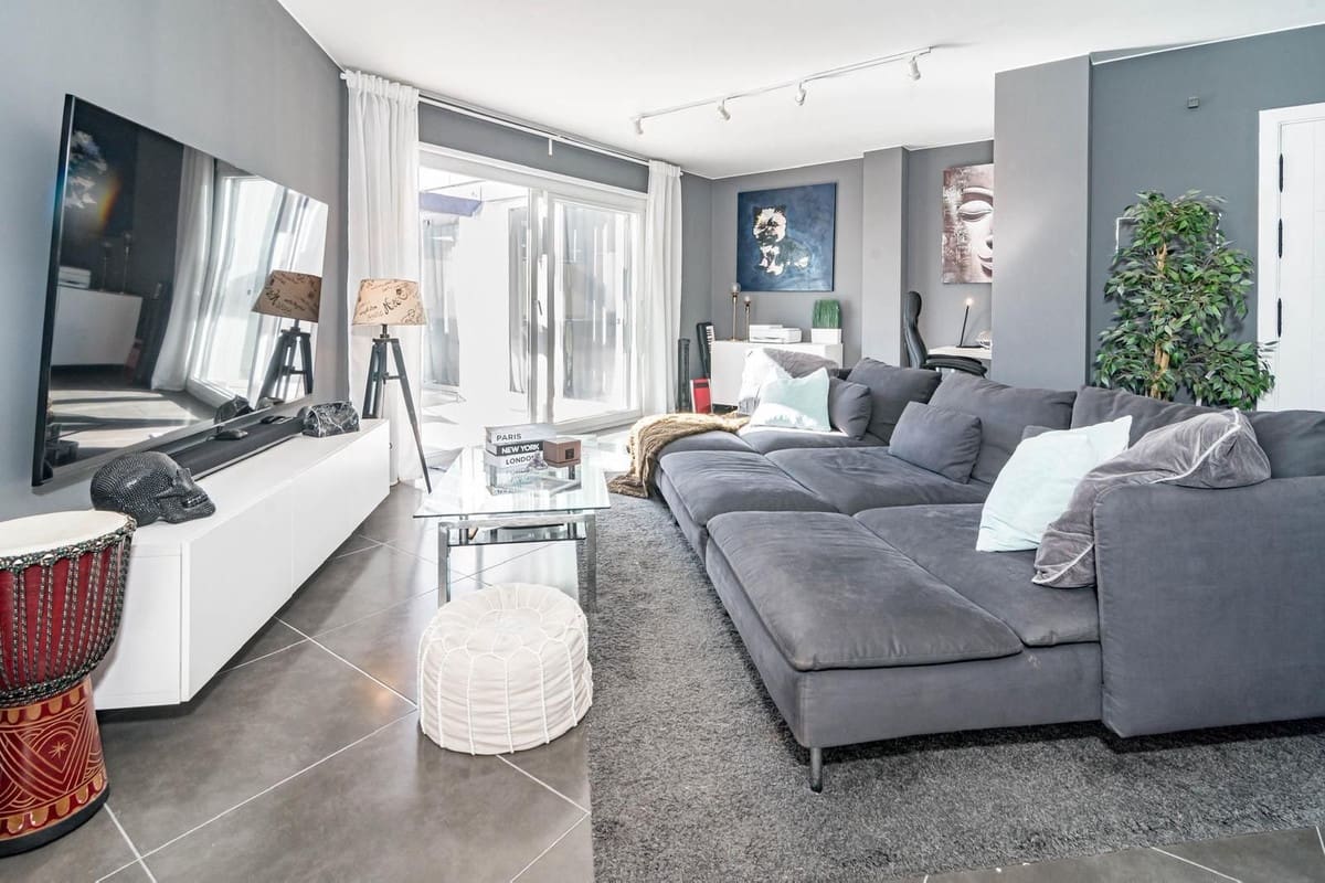 2 chambre Appartement à vendre à Nueva Andalucia - 749 000 € (Ref: 10024707)