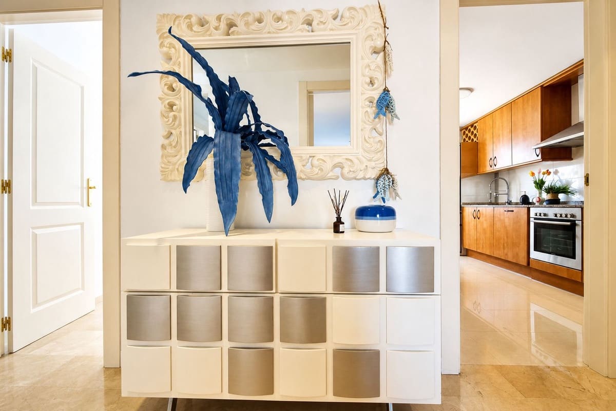 2 chambre Appartement à vendre à La Duquesa / Puerto de la Duquesa avec piscine - 325 000 € (Ref: 10024708)