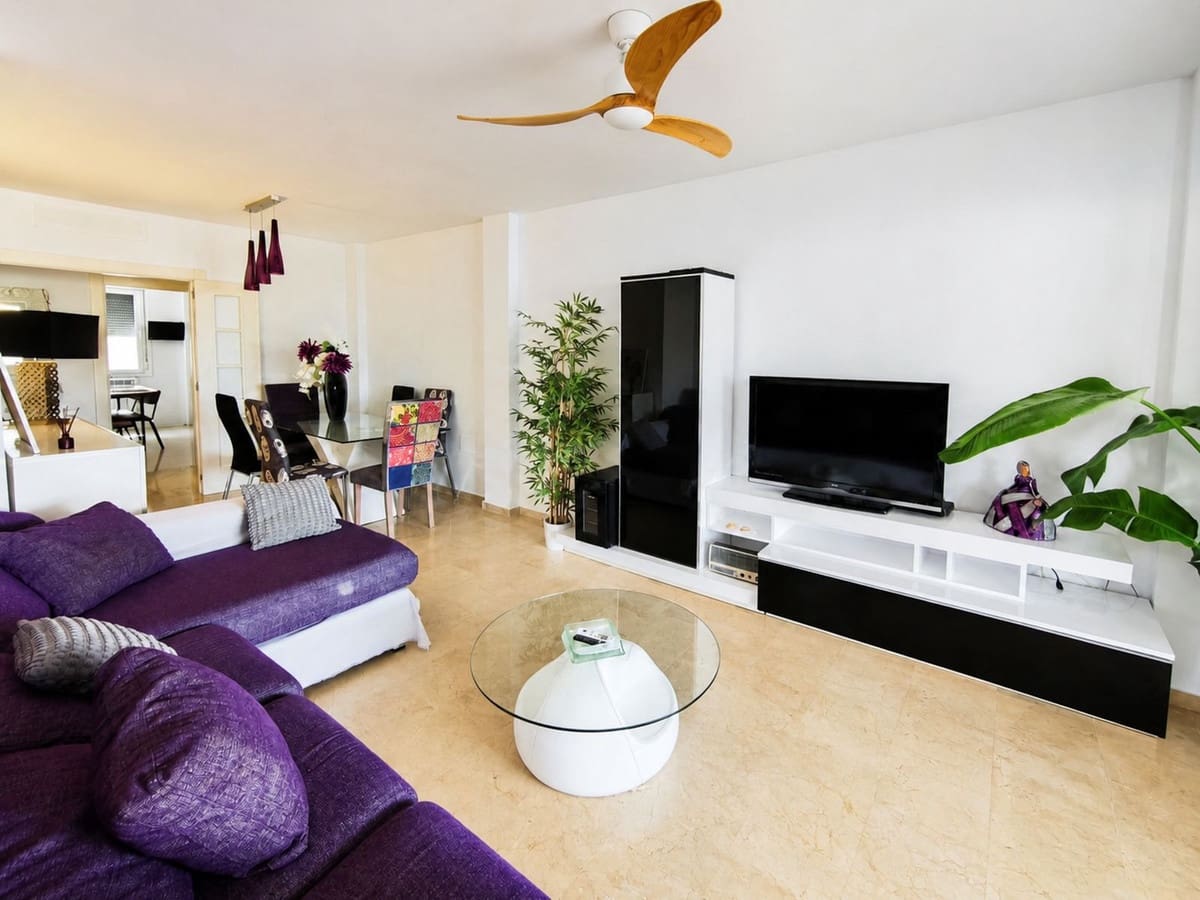 2 chambre Appartement à vendre à La Duquesa / Puerto de la Duquesa avec piscine - 325 000 € (Ref: 10024708)