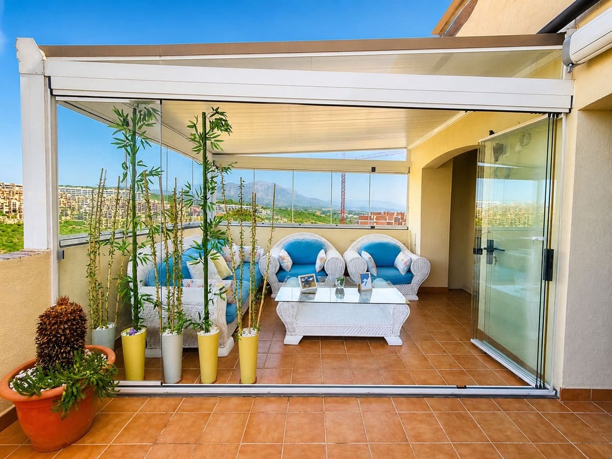 2 chambre Appartement à vendre à La Duquesa / Puerto de la Duquesa avec piscine - 325 000 € (Ref: 10024708)