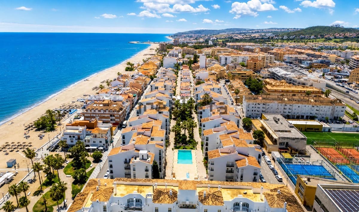 1 chambre Appartement à vendre à San Luis de Sabinillas avec piscine - 220 000 € (Ref: 10024710)