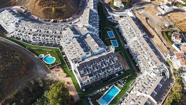 3 sovrum Lägenhet till salu i Torreblanca, Fuengirola med pool garage - 325 000 € (Ref: 10024713)