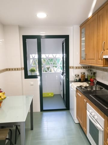 2 chambre Appartement à vendre à Selwo, Estepona avec piscine garage - 399 000 € (Ref: 10024714)