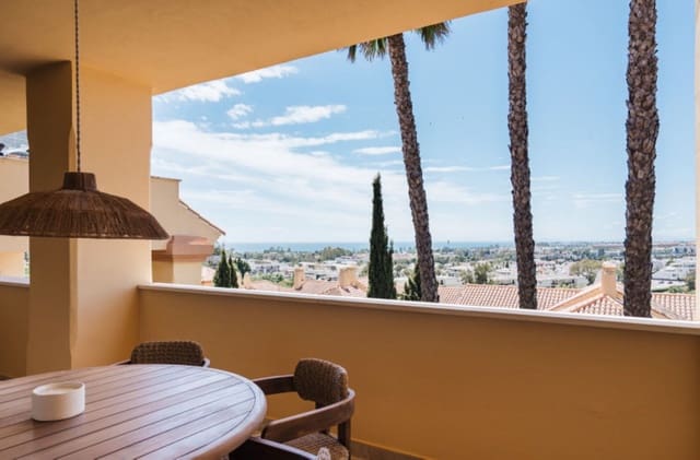 3 soverom Leilighet til salgs i Nueva Andalucia, Marbella med svømmebasseng garasje - € 955 000 (Ref: 10024715)