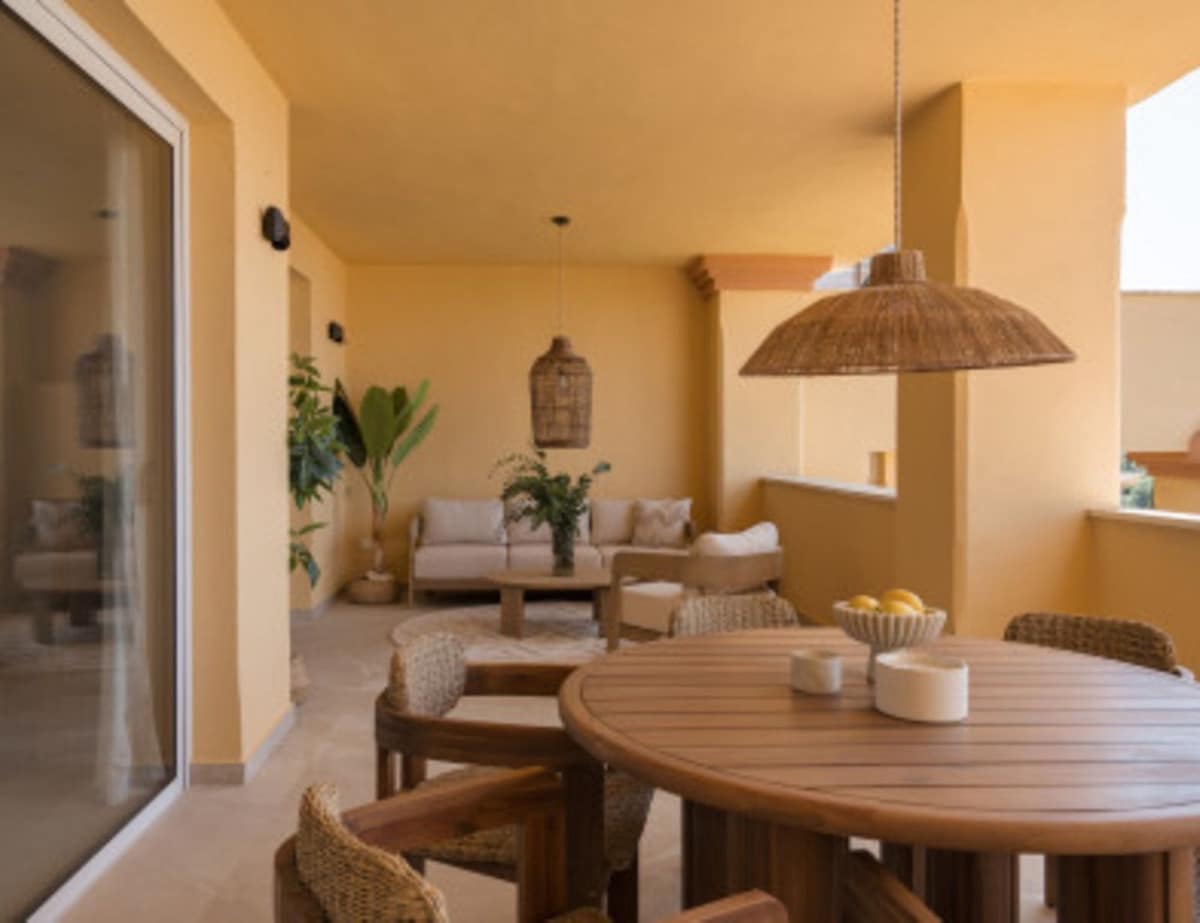 3 soverom Leilighet til salgs i Nueva Andalucia med svømmebasseng garasje - € 955 000 (Ref: 10024715)