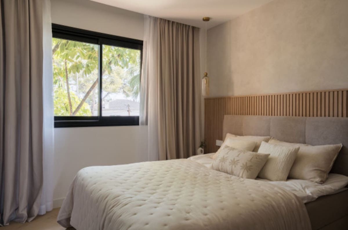 3 soverom Leilighet til salgs i Nueva Andalucia med svømmebasseng garasje - € 955 000 (Ref: 10024715)