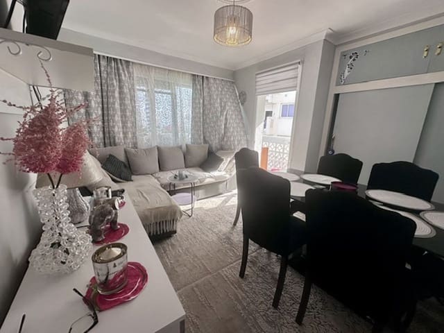 3 sovrum Lägenhet till salu i Estepona med pool - 314 000 € (Ref: 10024718)