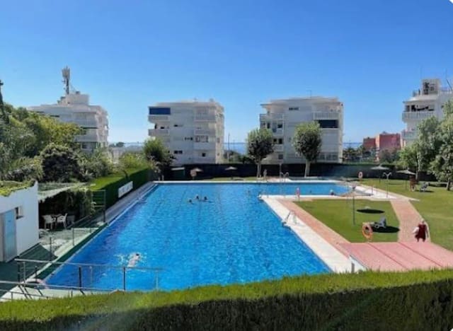 3 sovrum Lägenhet till salu i Estepona med pool - 314 000 € (Ref: 10024718)