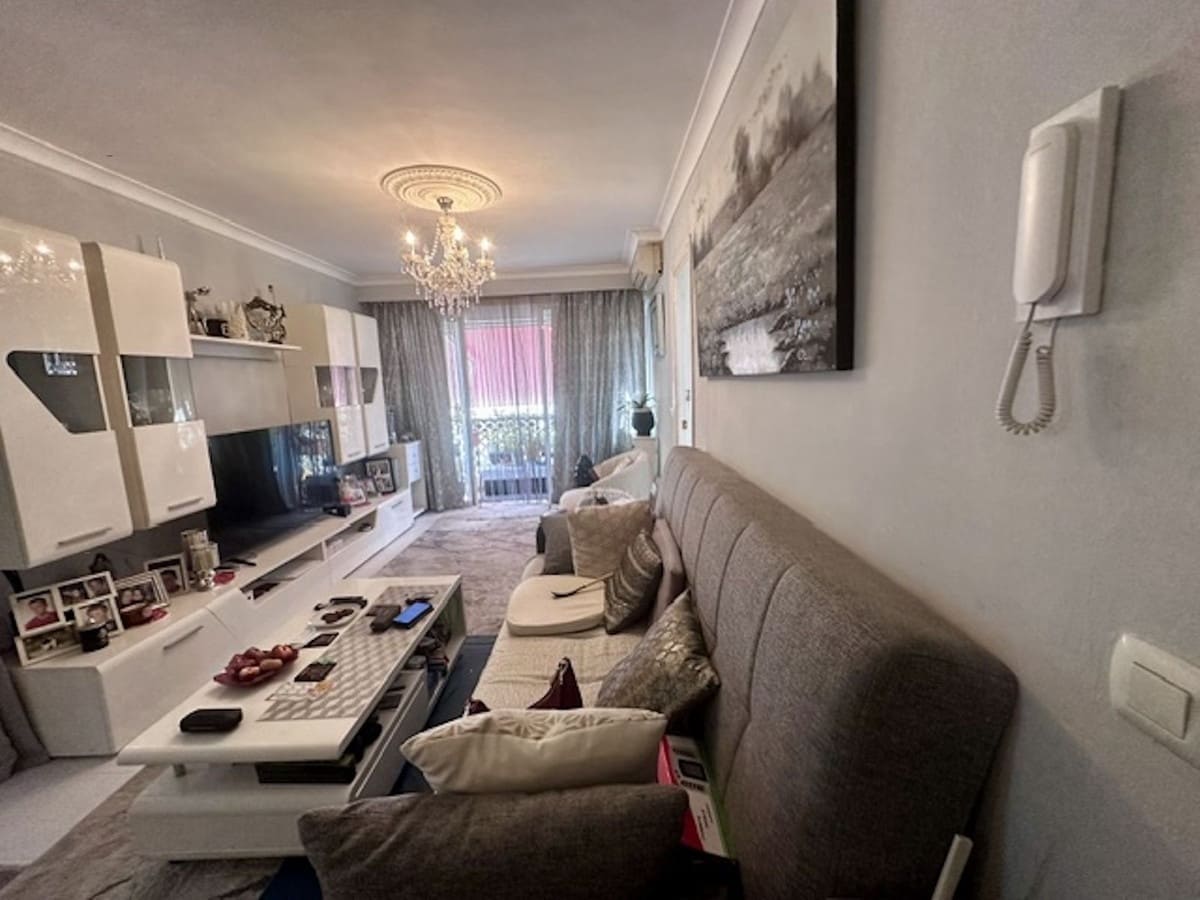 3 sovrum Lägenhet till salu i Estepona med pool - 314 000 € (Ref: 10024718)