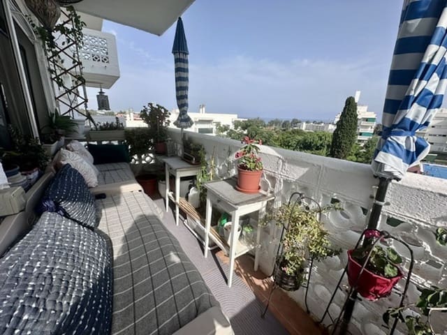3 sovrum Lägenhet till salu i Estepona med pool - 314 000 € (Ref: 10024718)