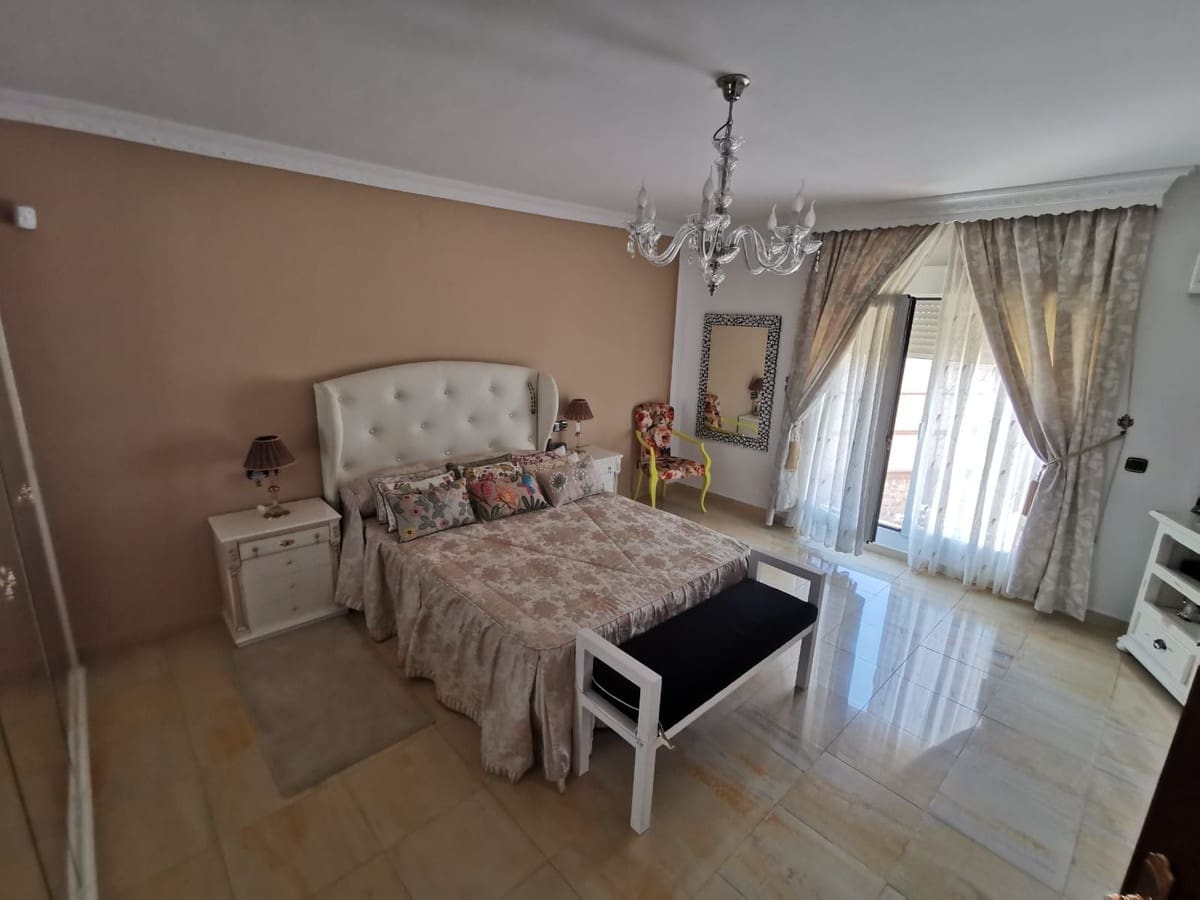 6 chambre Villa/Maison à vendre à La Cala de Mijas - 2 500 000 € (Ref: 10033105)
