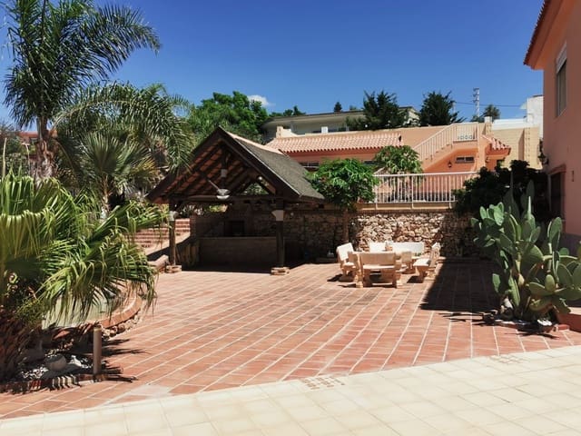 6 chambre Villa/Maison à vendre à La Cala de Mijas, Mijas - 2 500 000 € (Ref: 10033105)