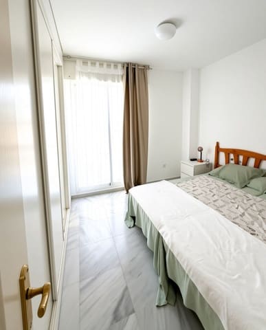 2 soverom Leilighet til salgs i Nueva Andalucia, Marbella med svømmebasseng garasje - € 475 000 (Ref: 10034659)