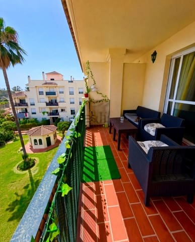 2 soverom Leilighet til salgs i Nueva Andalucia, Marbella med svømmebasseng garasje - € 475 000 (Ref: 10034659)
