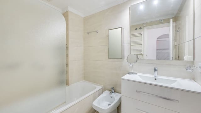 2 bedroom Apartment for sale in Riviera del Sol, Mijas with pool - € 316,000 (Ref: 10034662)