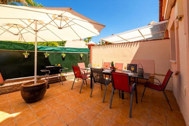 4 sypialnia Dom blizniak na sprzedaż w Marbella z basenem - 745 000 € (Ref: 10034663)