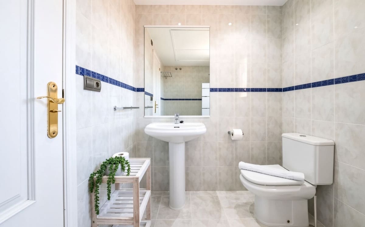 4 camera da letto Villetta Bifamiliare in vendita in Marbella con piscina - 745.000 € (Rif: 10034663)