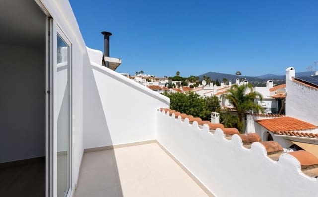 2 sypialnia Dom na sprzedaż w Atalaya-Isdabe, Estepona z basenem - 389 000 € (Ref: 10034664)