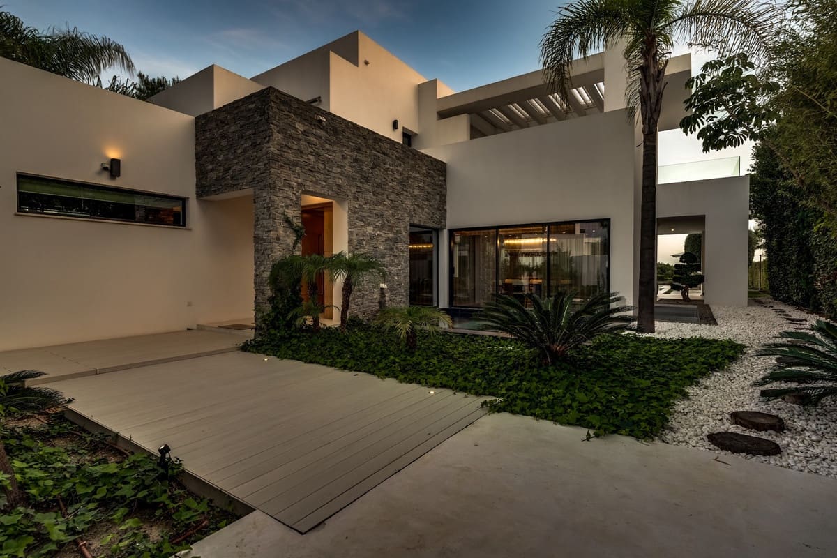 5 soveværelse Villa til salg i Golden Mile - € 7.995.000 (Ref: 10034665)