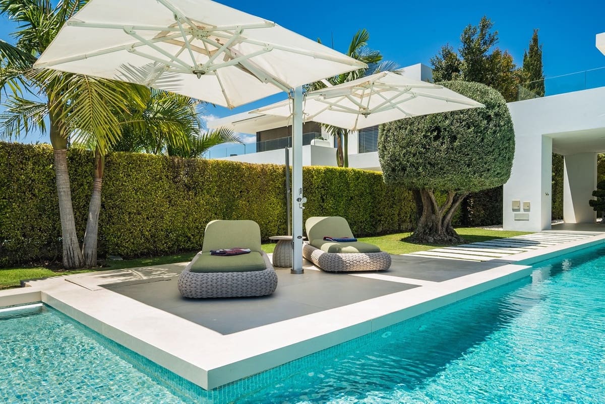 5 soveværelse Villa til salg i Golden Mile - € 7.995.000 (Ref: 10034665)