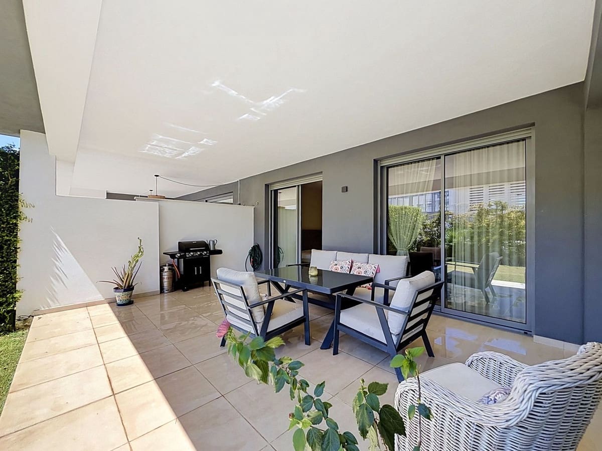 2 bedroom Apartment for sale in New Golden Mile with pool garage - € 435,000 (Ref: 10034667)