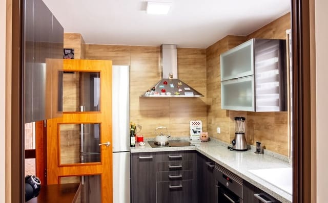 2 Zimmer Apartment zu verkaufen in Bahia de Casares, Casares mit Pool Garage - 557.000 € (Ref: 10034668)