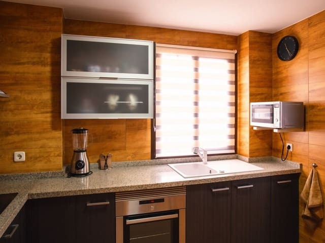 2 Zimmer Apartment zu verkaufen in Bahia de Casares, Casares mit Pool Garage - 557.000 € (Ref: 10034668)