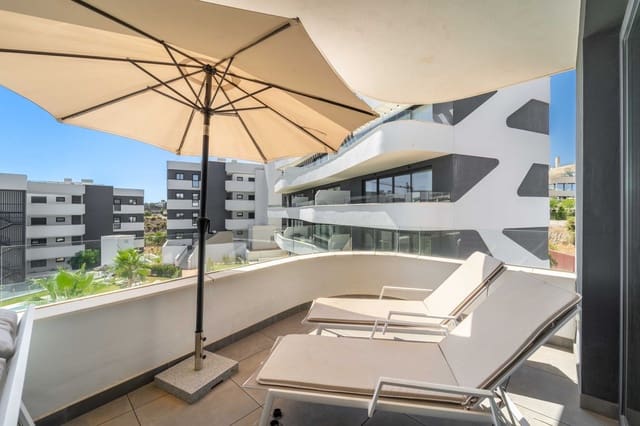 2 bedroom Apartment for sale in Benalmádena with pool garage - € 449,000 (Ref: 10034669)