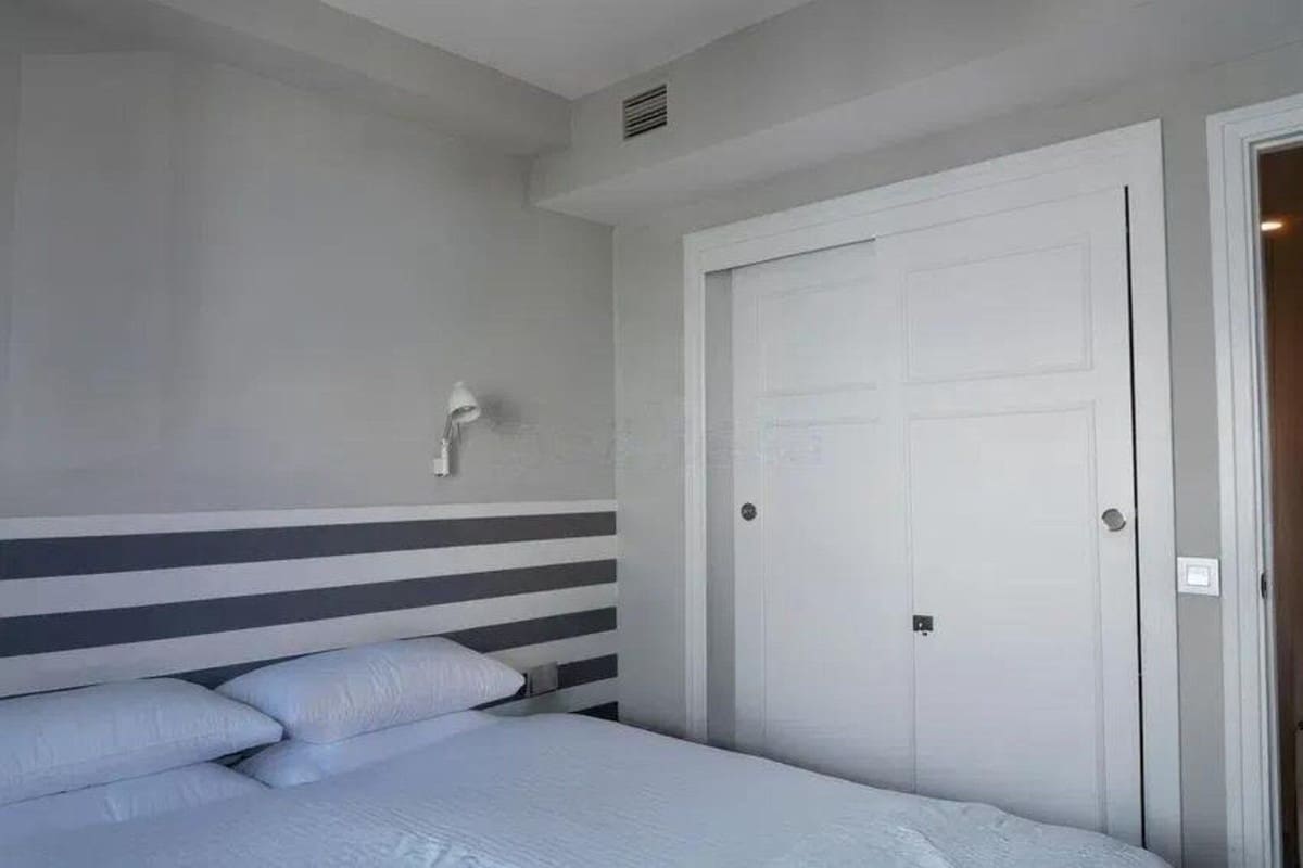 4 bedroom Townhouse for sale in San Pedro de Alcantara with pool - € 950,000 (Ref: 10035817)
