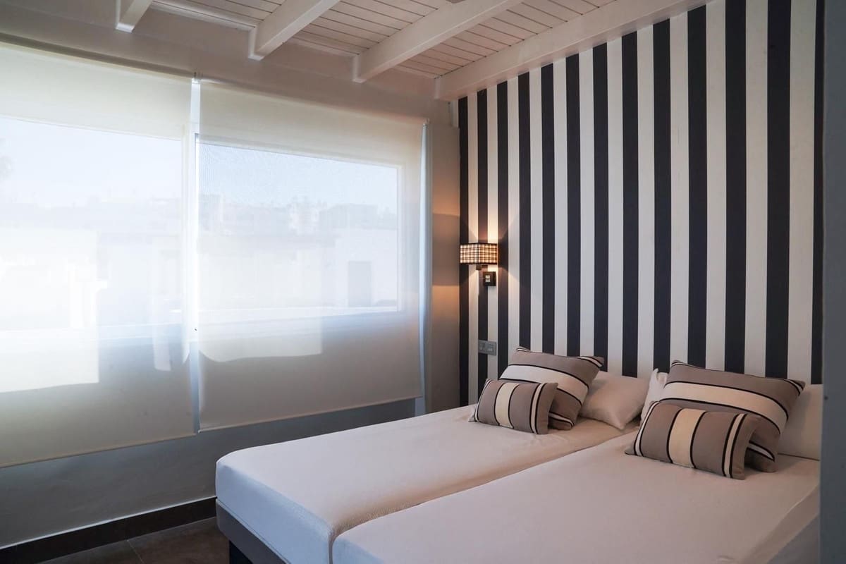4 Zimmer Haus zu verkaufen in San Pedro de Alcantara mit Pool - 950.000 € (Ref: 10035817)