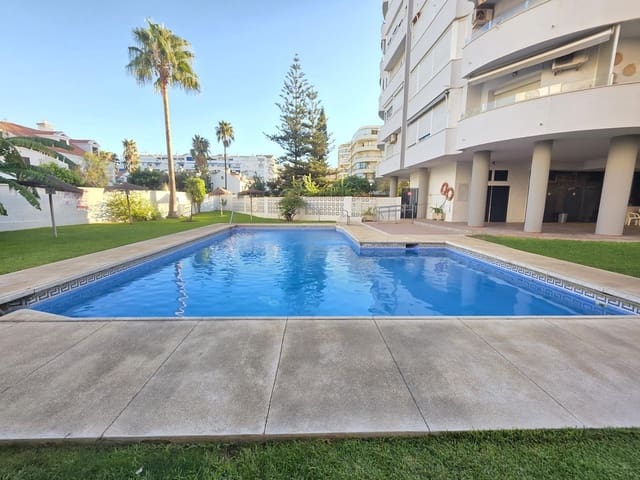 2 bedroom Apartment for sale in Castillo Sohail, Fuengirola with pool - € 359,000 (Ref: 10035819)